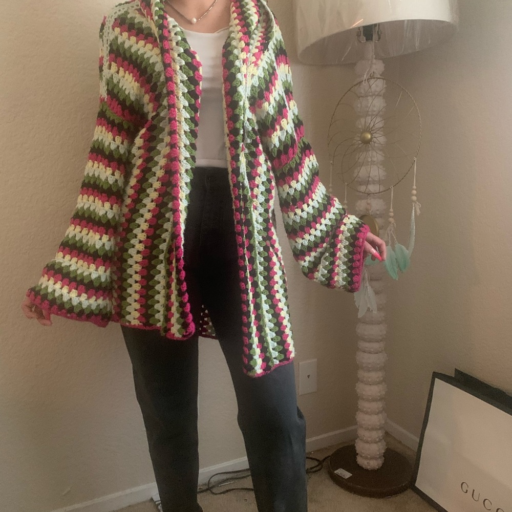 Cardigan - Picture 4 of 8